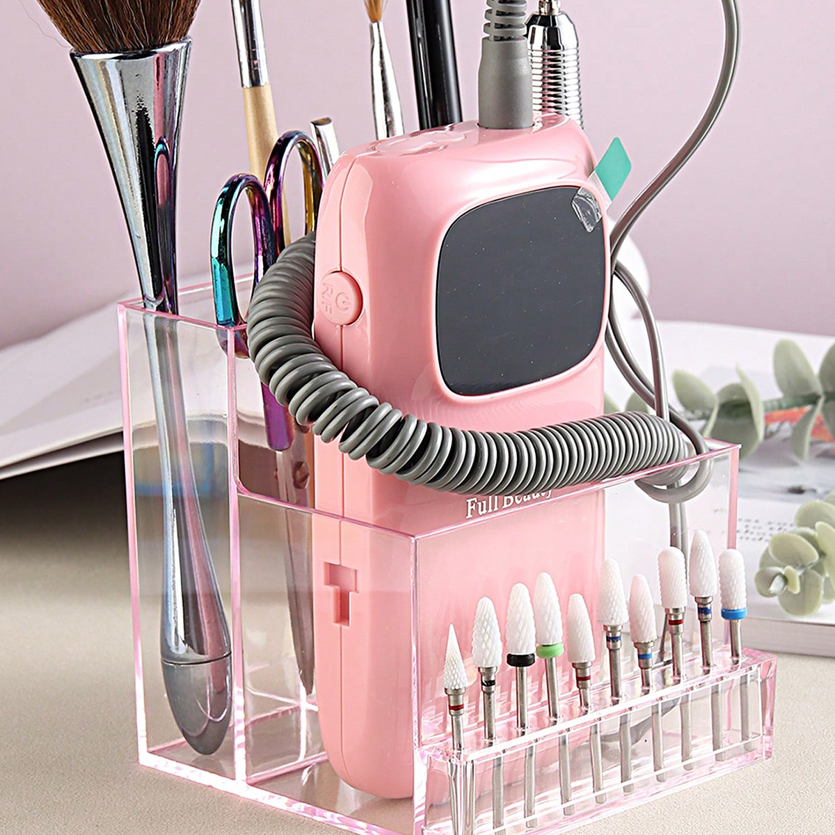 A Compact Holder And Organizer - مراجعة Power Tools Pink وسعره